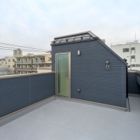 新築事例41-M様邸　～程よい距離感が魅力。完全独立型の二世帯住宅～ 武蔵野市のサムネイル